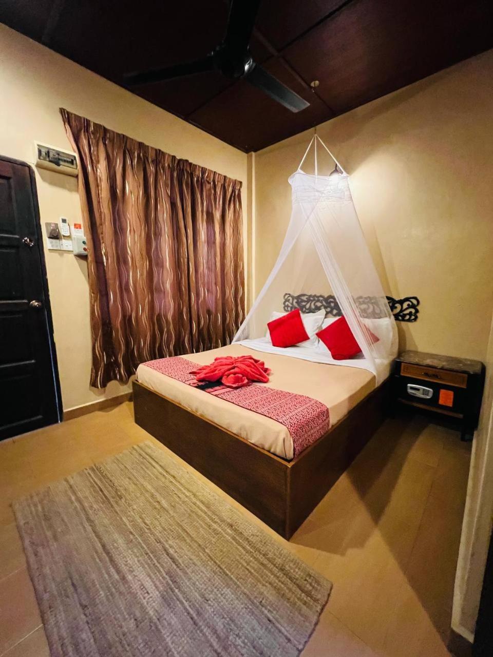 Ombak Dive Resort Perhentian Island Pulau Perhentian Kecil Dış mekan fotoğraf